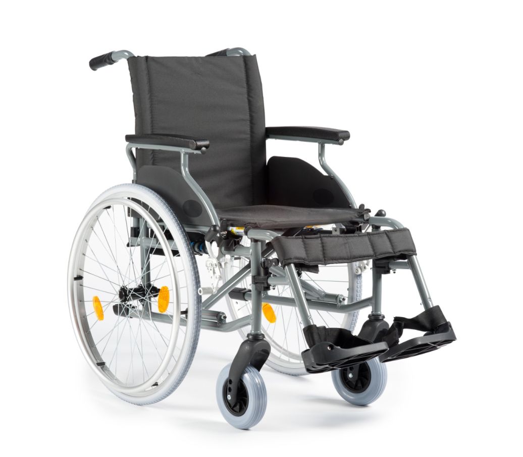 MultiMotion M6 rolstoel - 50 cm zitbreedte (vooraanzicht) MultiMotion M6 rolstoel - 50 cm zitbreedte (vooraanzicht)